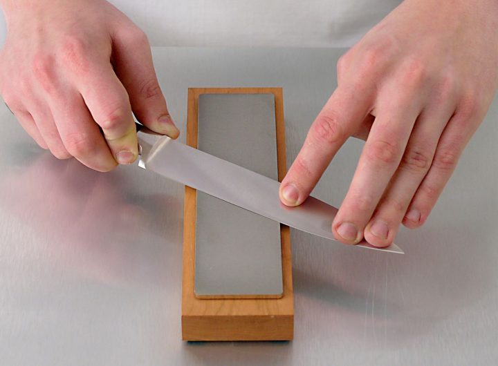 Knife Sharpening Singapore Restoring Precision to Your Blades